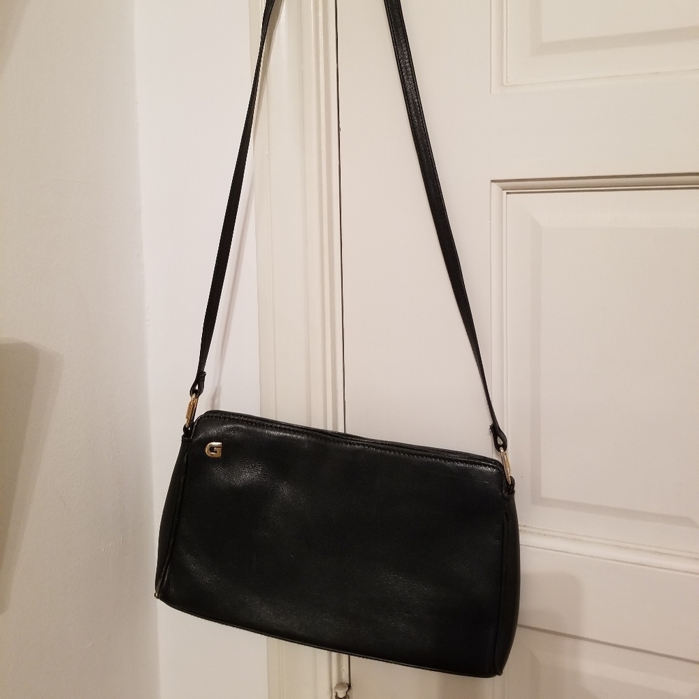 Vintage Navy Blue leather purse by Ganson